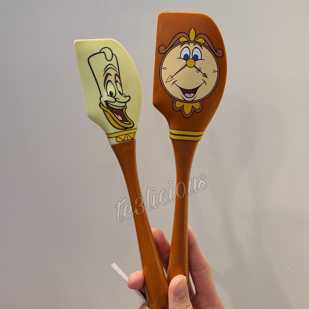 DISNEY PARKS LUMIERE & COGSWORTH SPATULA - Picture 1 of 4